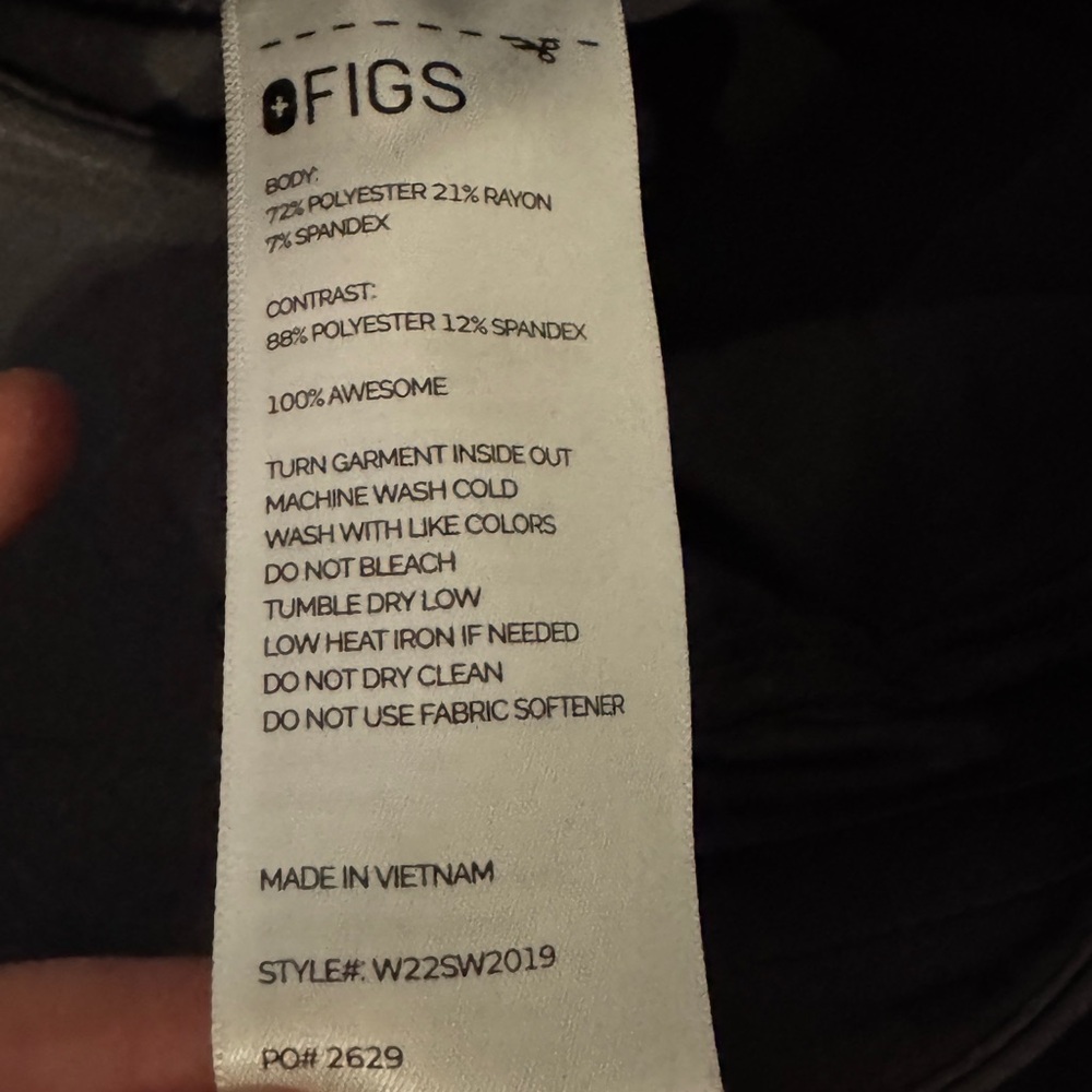 FIGS Charcoal Gray Straight Leg Scrub Pants - Picture 5 of 5